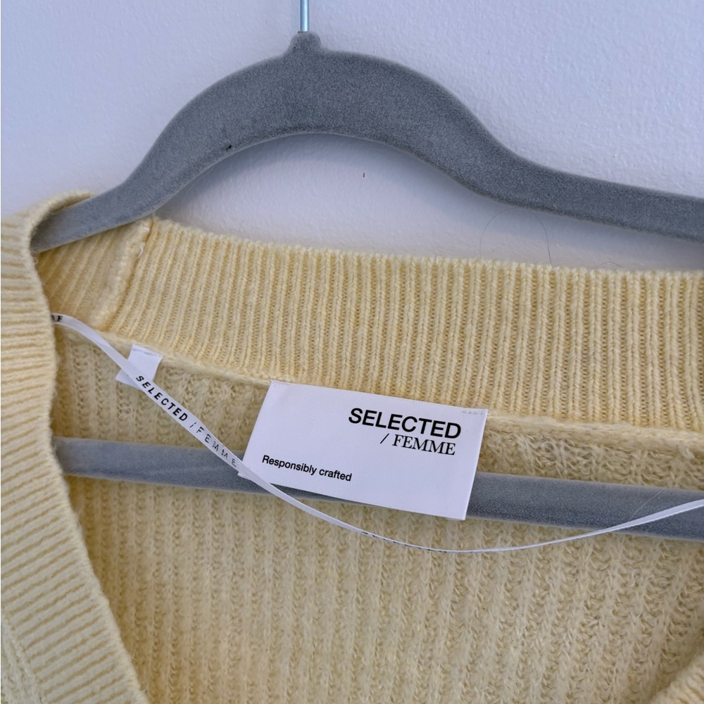 Butter Yellow Rib-Knit V-Neck Sweater - Picture 2 of 3